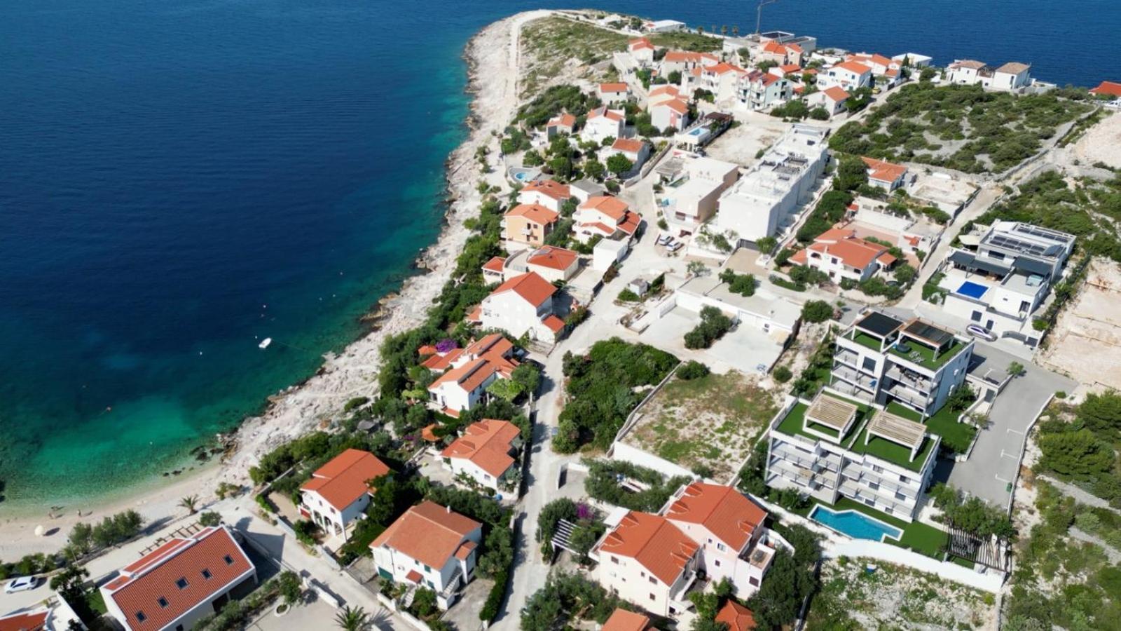 Apartments Luka Sevid Bagian luar foto
